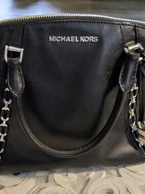 Michael Kors Black Leather Satchel - Sleek Everyday Handbag